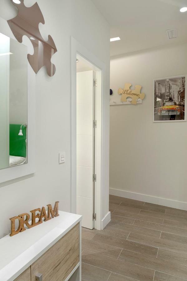 Suncity Teatro Premier Apartman Málaga Kültér fotó